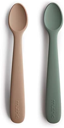 Perfect silicone spoons for growing little ones to enjoy their first meals