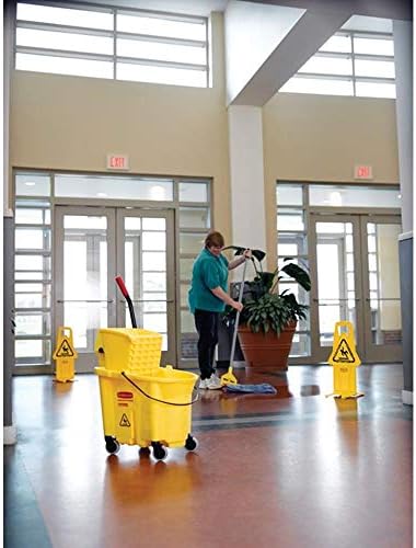 High-Quality Refurbished Rubbermaid Mop Bucket 35 qt Yellow